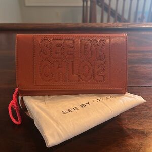 SEE by CHLOE Continental Wallet Cappuccino